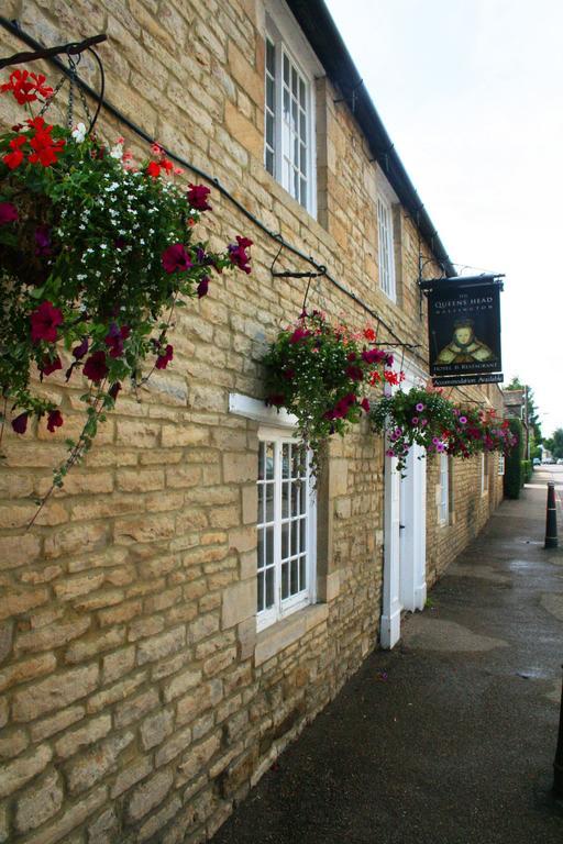 Queens Head Inn Nassington Экстерьер фото